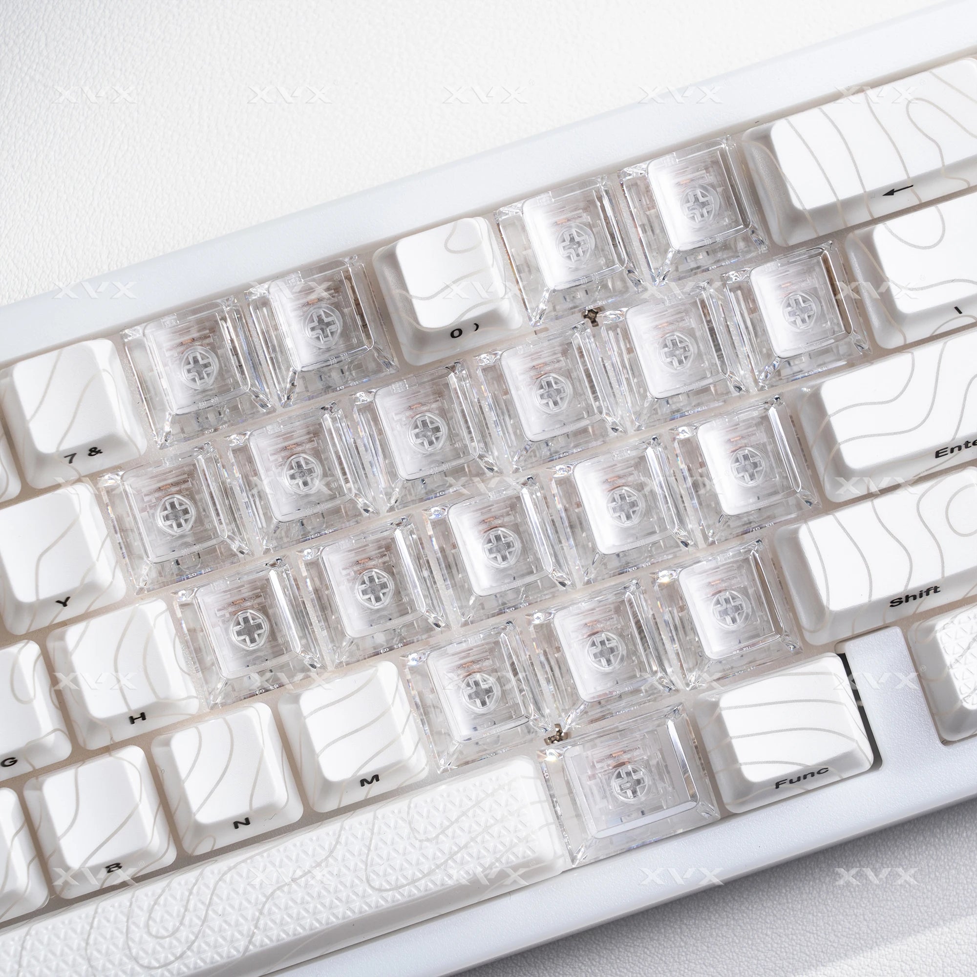 XVX Transparent Heart Keycap Set for MX Switch